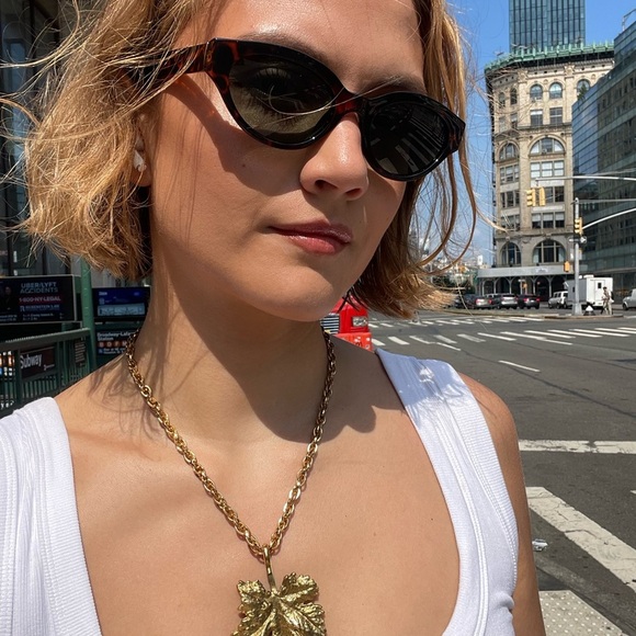 Vintage Demi Parure Set of Necklace Bracelet Huge Gold Plate Maple Leaves - Picture 6 of 14